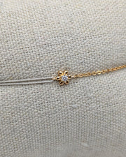 Bracelet petite fleur mi chaîne mi cordon