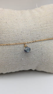 Bracelet pierre pendante