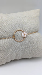 Bracelet anneau avec fleur