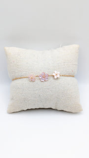 Bracelet triple fleurs en nacre