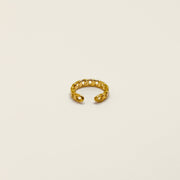 Ear ring